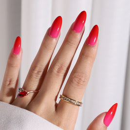 Flamme Écarlate – Ongles Amande extra longs ombré rouge | ONAILZ