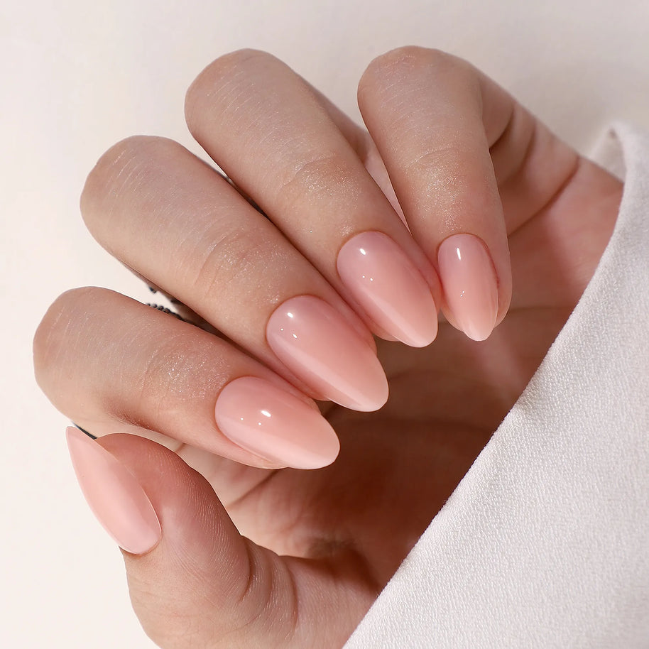 Nude Lumière – Ongle Amande Rose Nude | ONAILZ