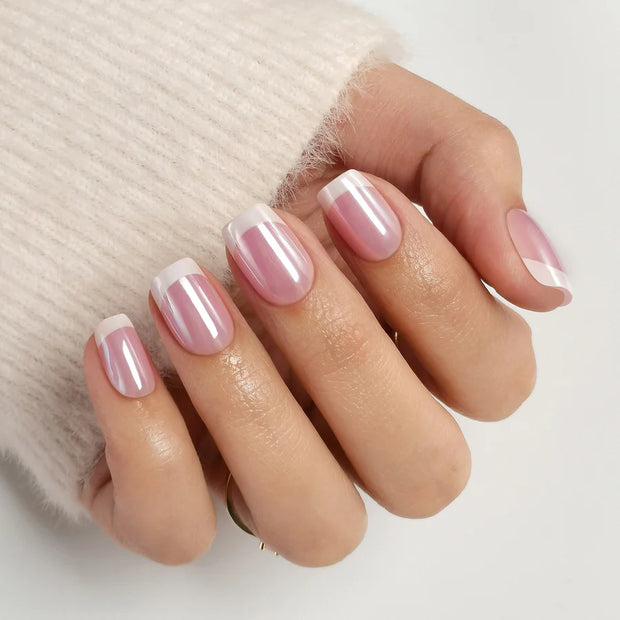 Aurora — Carré Court French Scintillante | ONAILZ