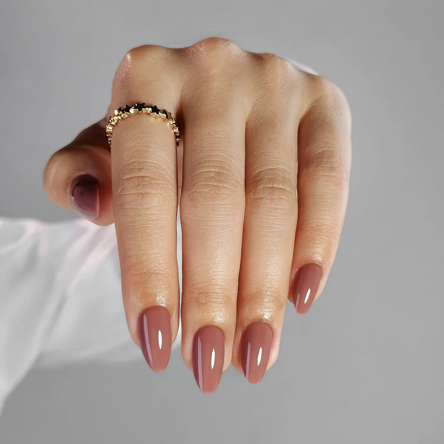 Noisette — Amande Courte Brun | ONAILZ