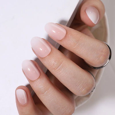 Voile de Lune — Ovale Moyen French Dégradée Glazed | ONAILZ