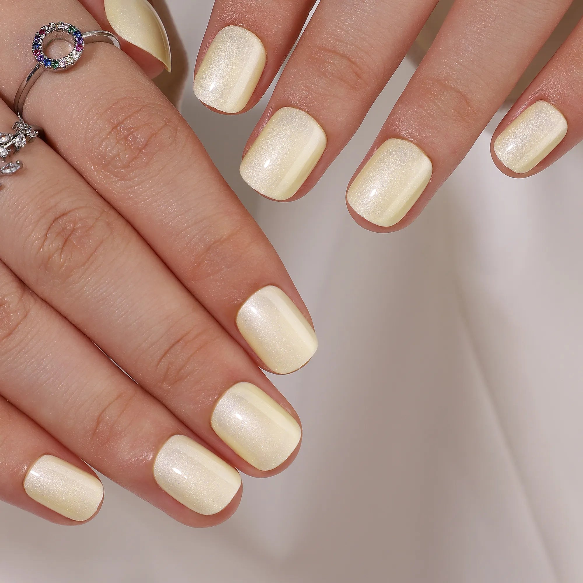 Jaune Soleil — Carré Jaune Glazed | ONAILZ