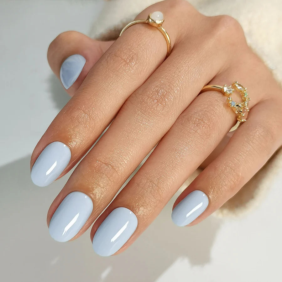 Baby Blue — Ovale Court Bleu Pastel | ONAILZ
