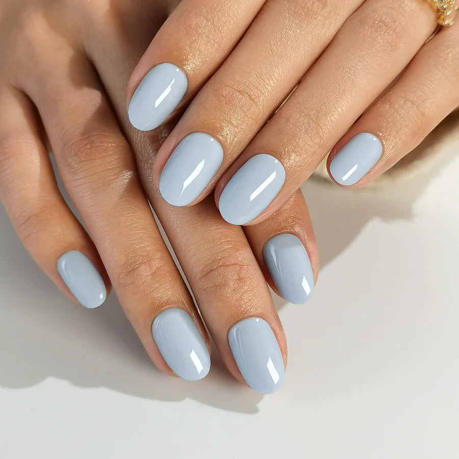 Baby Blue — Ovale Court Bleu Pastel | ONAILZ