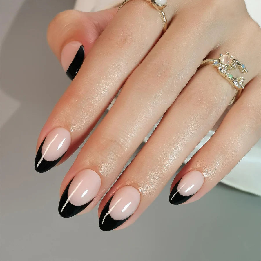 Noir Couture — Amande French Noir Intense | ONAILZ