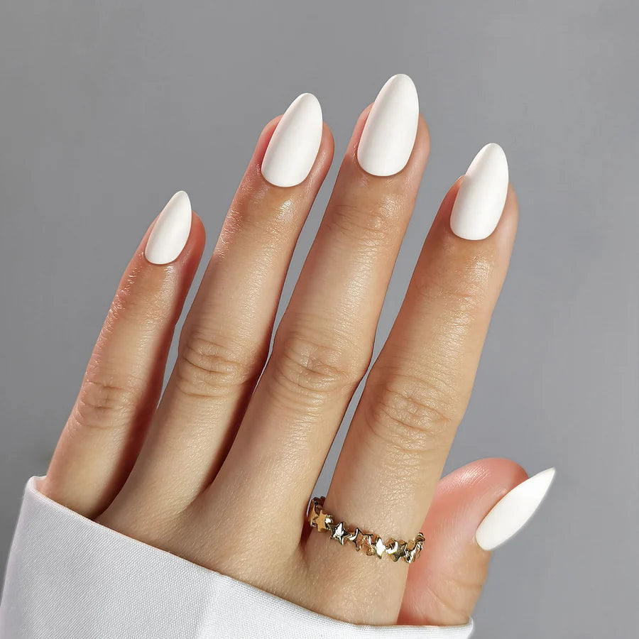 Angel White — Amande Blanche | ONAILZ