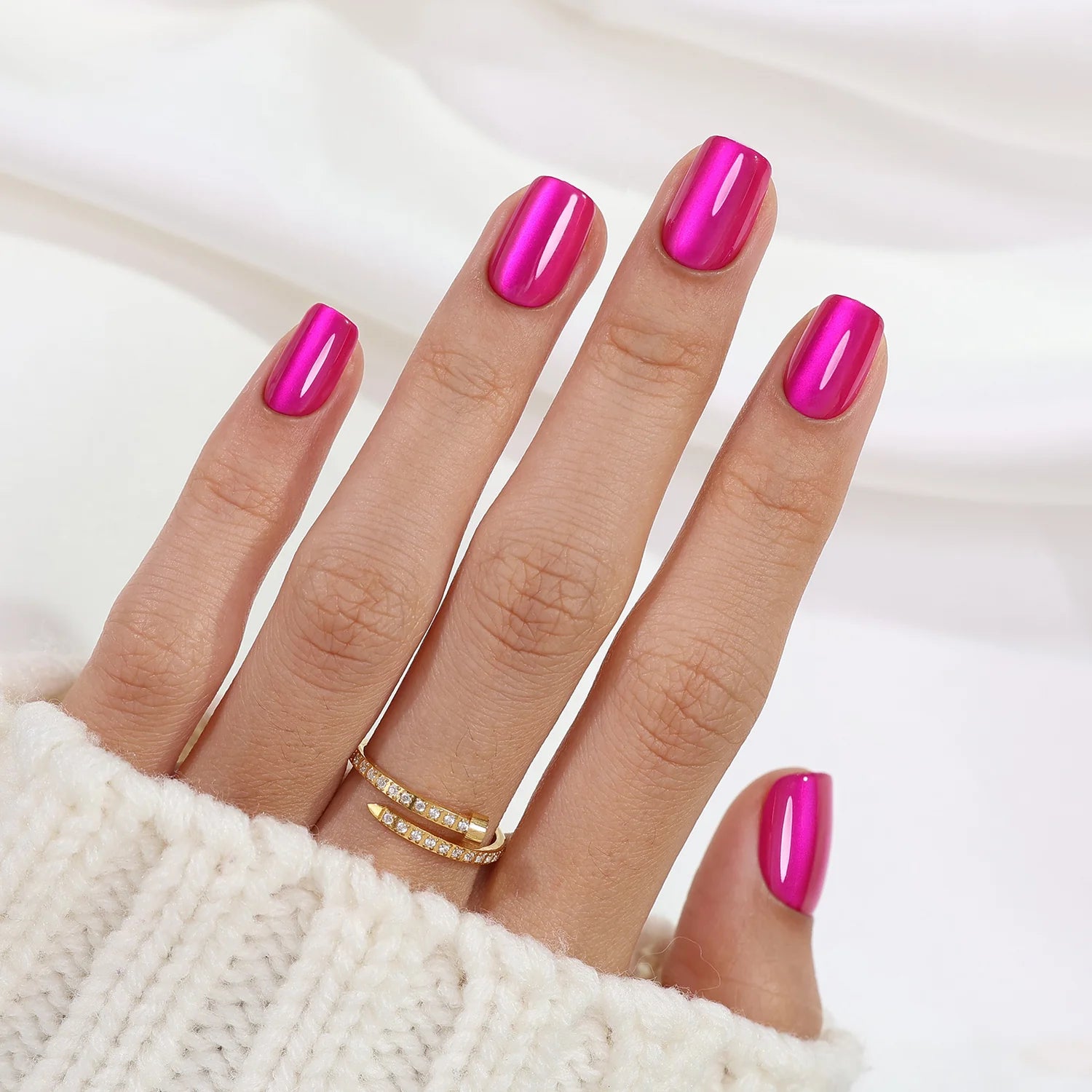 Fuchsia Félin — Carré court Cat Eye Rose Vif | ONAILZ