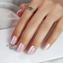 Aurore Féline — Carré court Cat Eye Rose Clair | ONAILZ